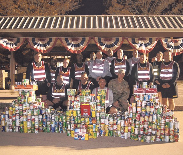 Fort Leonard Wood's 1st Engr. Bde. holds holiday run, food drive