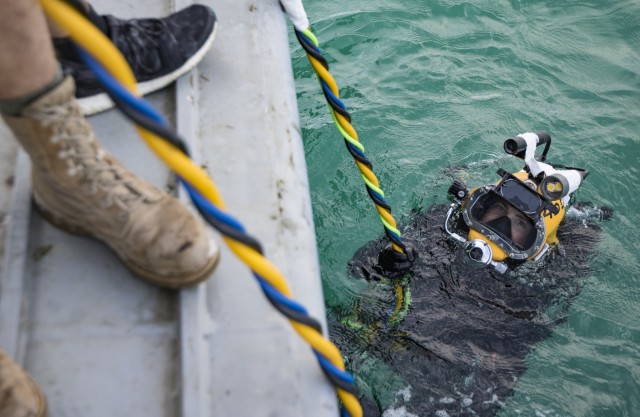 Deployed Army Divers Plunge into Operation Deep Blue