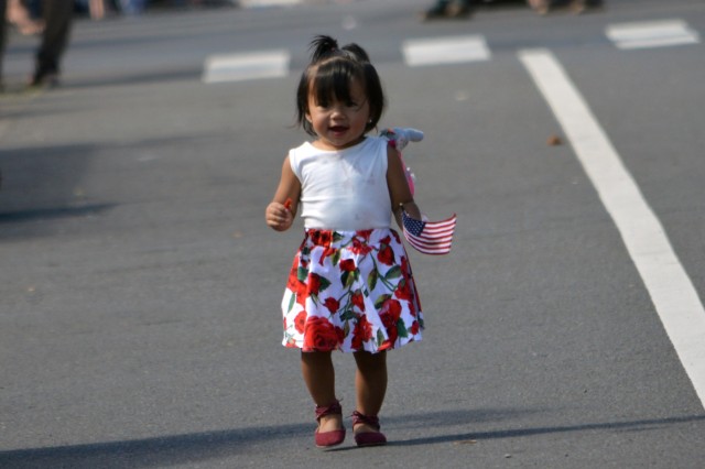 Hawaii celebrates, honors vets during state's oldest Veterans Day parade