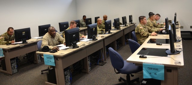597th Transportation Brigade leaders take TAMIS training course