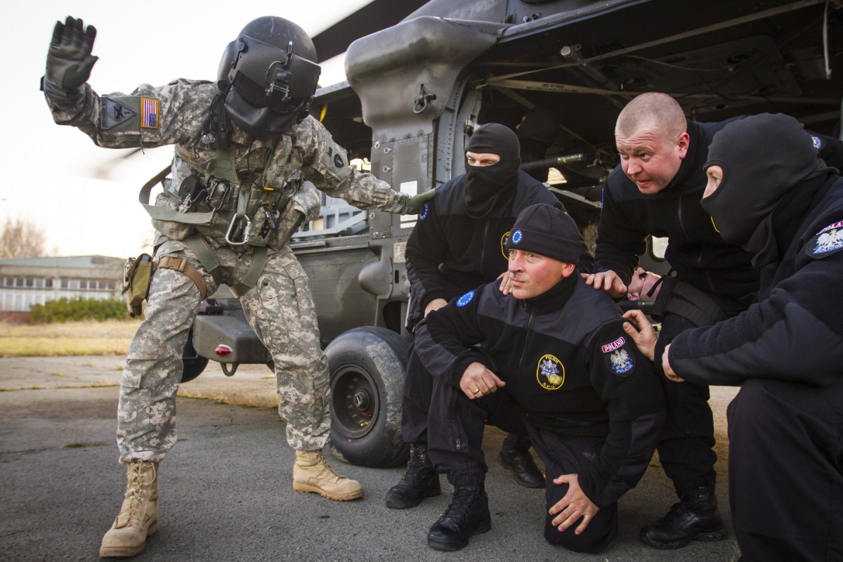 ground-communication-article-the-united-states-army