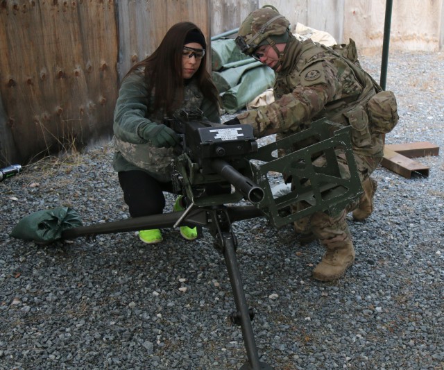 Machine gun