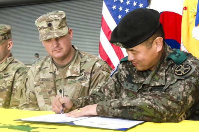 Burt's Knights partner with historical ROK counterpart