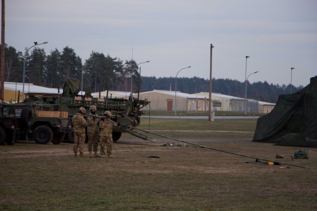 2CR focus training on staff members during Bayonet Challenge