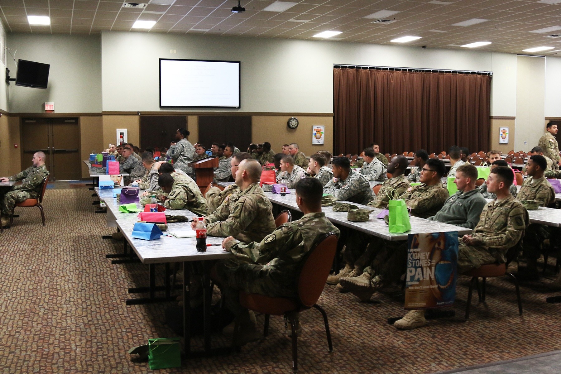 Men's Health Fair & Symposium emphasizes Performance Triad and Soldier ...