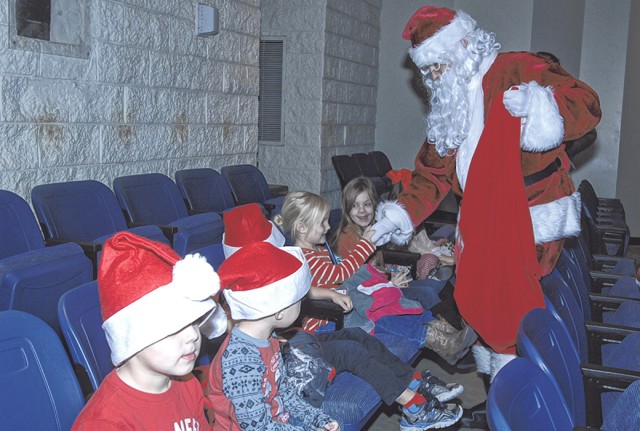 St. Nick's benefits more than 830 individuals during 2016 program at Fort Leonard Wood
