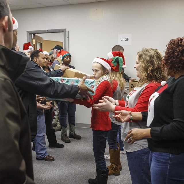 Giving Christmas to local children