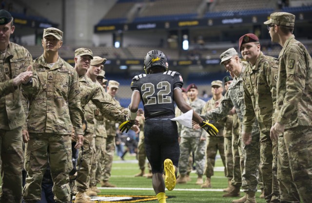 'America's varsity team' showcases high school football stars, band members