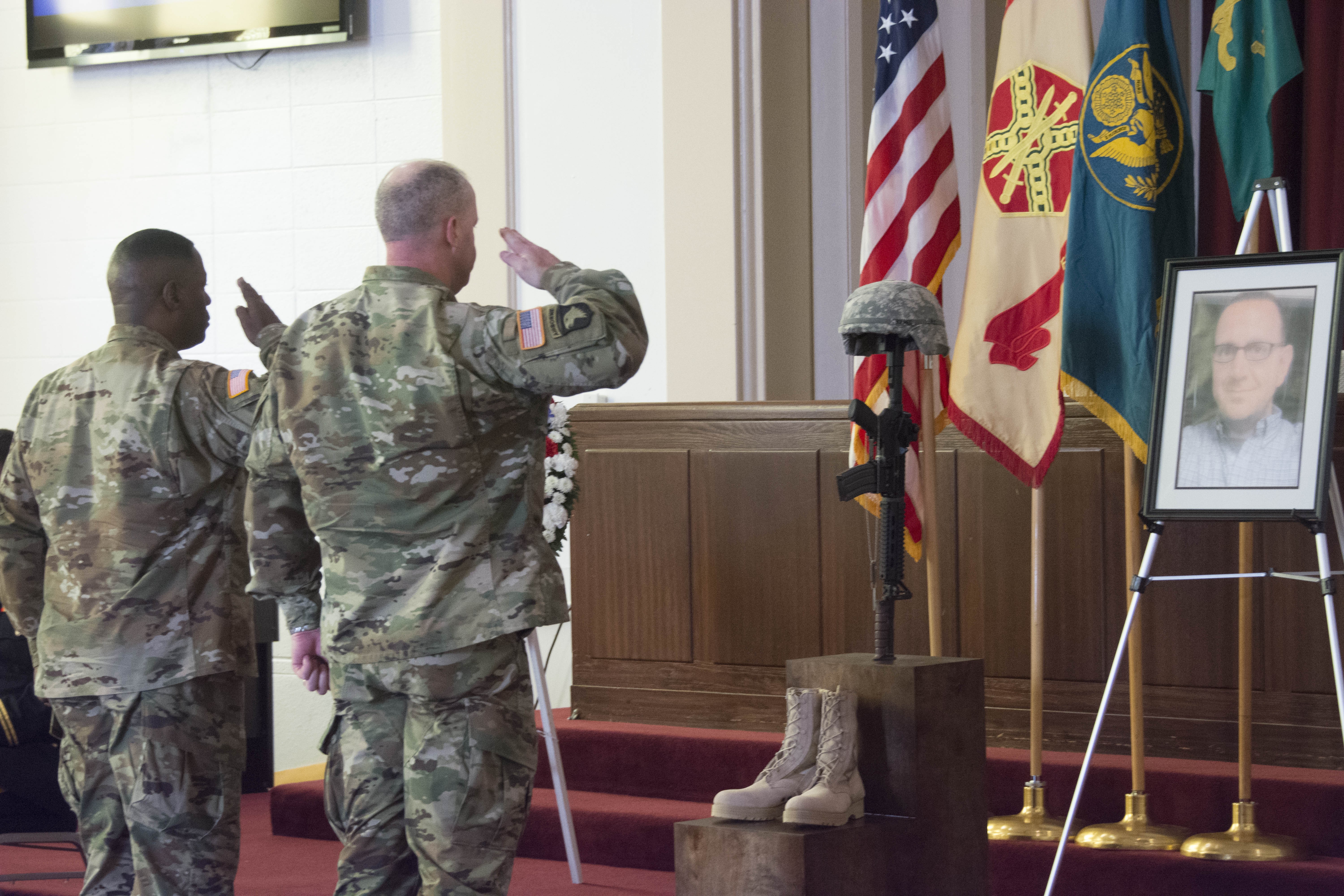 Jackson pauses to remember lost Soldier | Article | The United