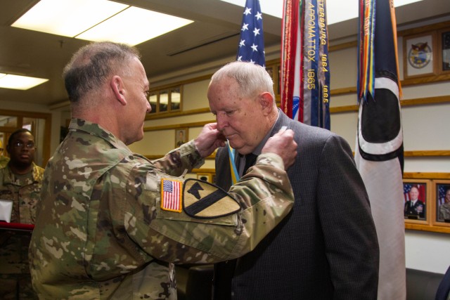 Steilacoom Army Vet presented with highest infantry honors at JBLM