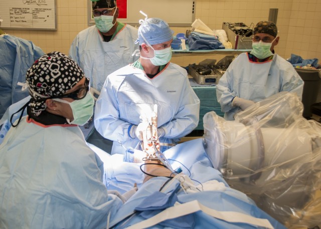 WBAMC orthopaedic residents fix breaks, break the mold