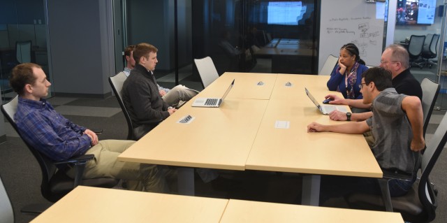 Army, industry computer scientists gather for 'hackathon'