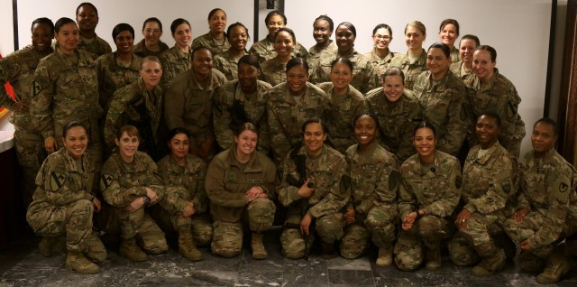 1CD RSSB conducts Sister In Arms Forum