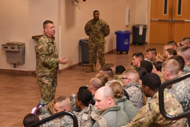 323nd MP Co., Ohio National Guard, deploys to EUCOM