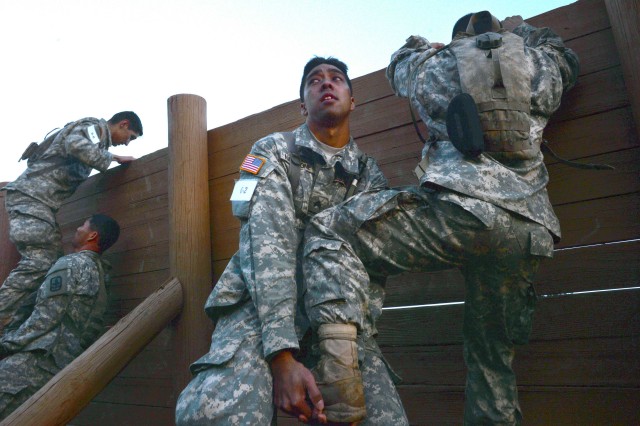 Army Guard scout teams compete to take part in Army's best scout competition