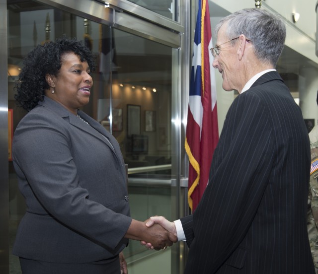 Acting Secretary of the Army visits INSCOM