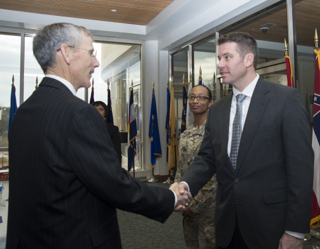 Acting Secretary of the Army visits INSCOM