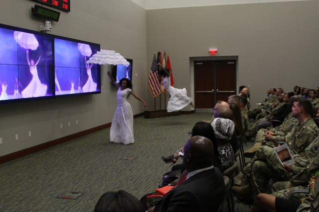Speaker gives US Army Central 'greatest hits' version of African Americans' journey in education