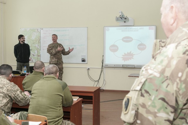 Maj. Gen. Asher visits JMTG-U
