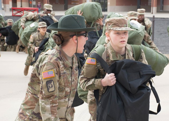 Welcome to Fort Leonard Wood: Company begins 'training day zero'