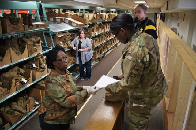 Reception battalion issues first steps to Soldier readiness at Fort Leonard Wood