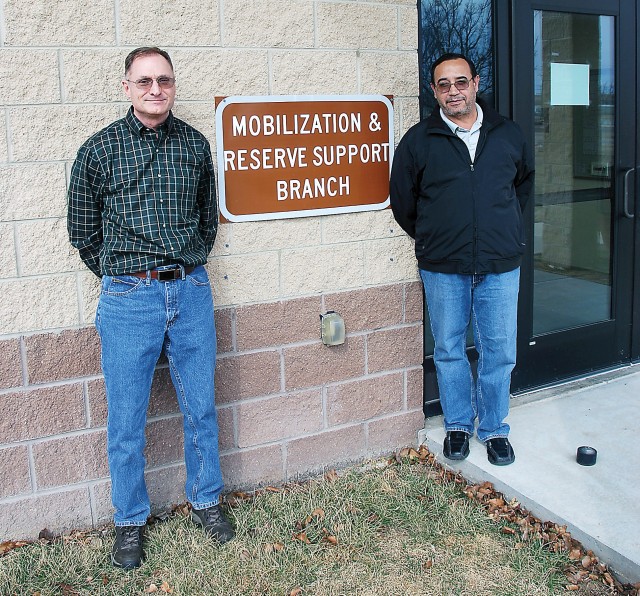 Personnel bring reserve unit Soldiers to train at Fort Riley