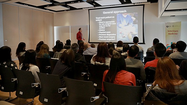 Presenting general surgical approach