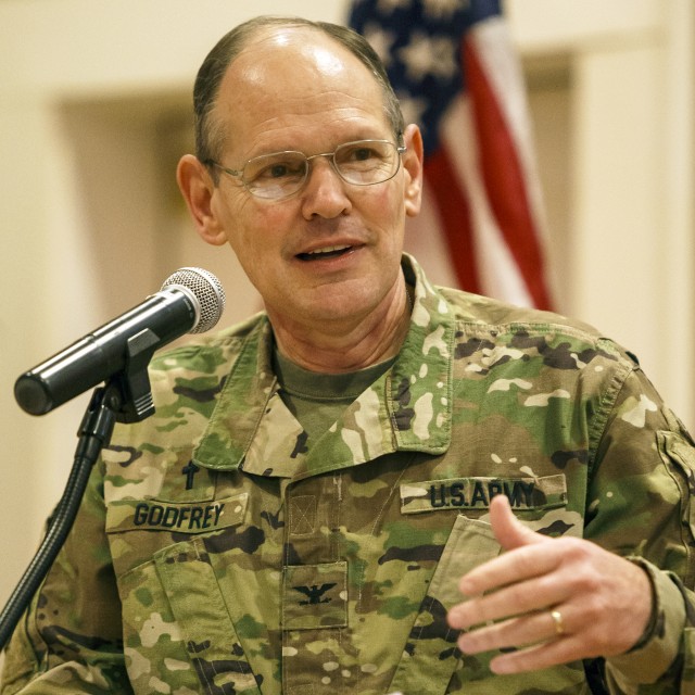 Chaplain reminds employees to use heavenly communications capability