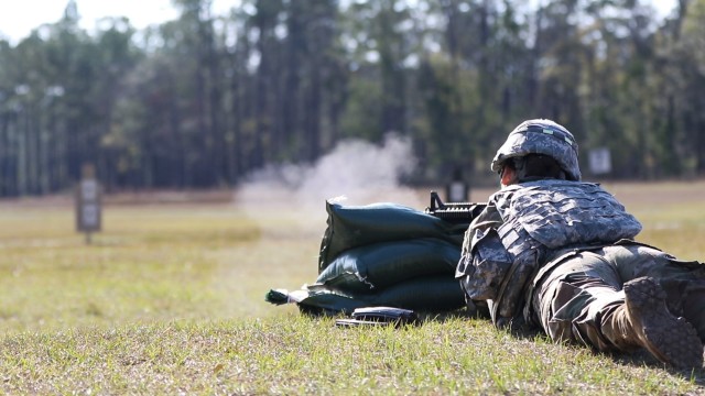 Fort Stewart-USA MEDDAC Soldiers maintain readiness during range week