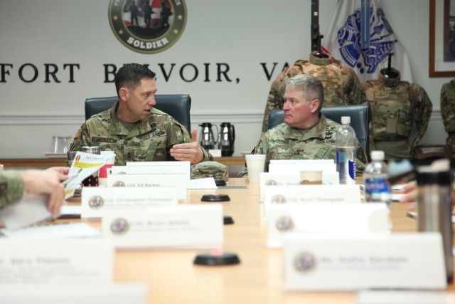 MCoE commanding general visits PEO Soldier