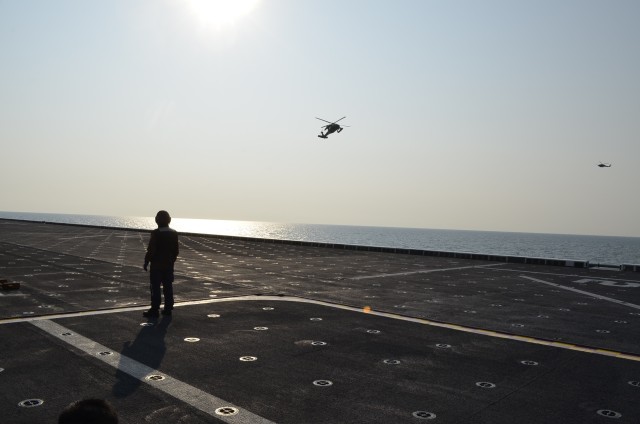 2nd Combat Aviation conducts deck-landing qualification