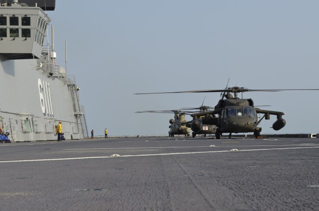 2nd Combat Aviation Brigade conducts deck-landing qualification
