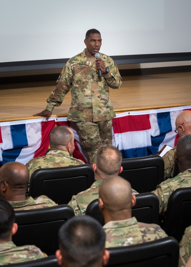 MSCoE CSM says farewell to Fort Leonard Wood