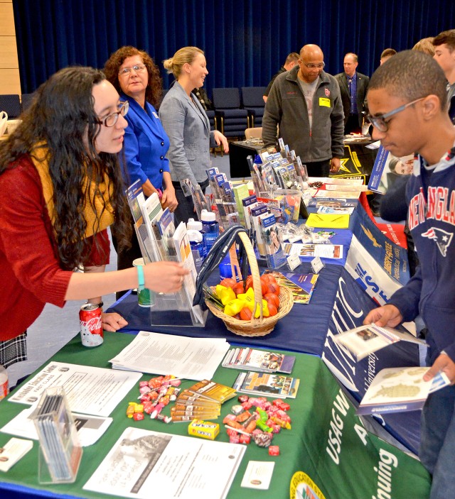Students explore options at Youth Job and Volunteer Expo
