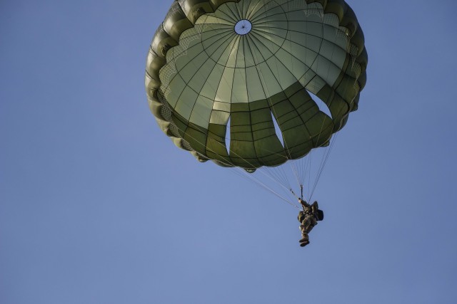 Jumping into Portugal; Portuguese and 173rd Airborne Brigade combined air operations