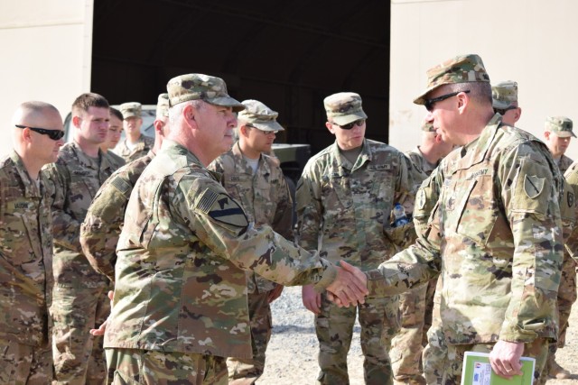 Senior leaders visit Kentucky National Guard Soldiers overseas