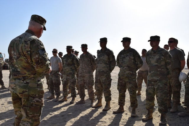Senior leaders visit Kentucky National Guard Soldiers overseas