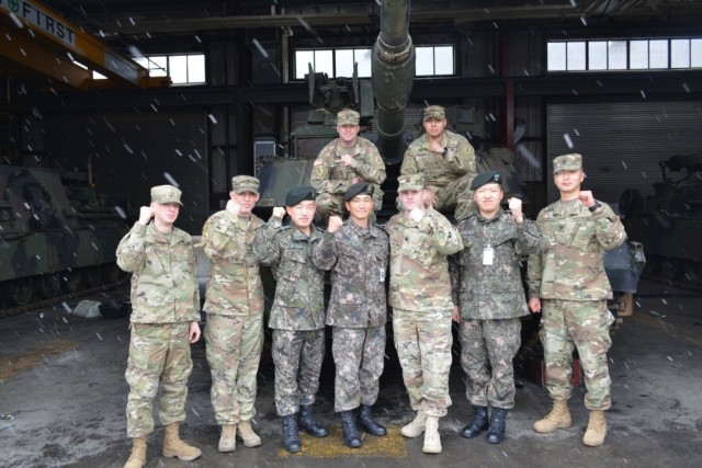 'Dreadnaught' battalion partnership engagement with South Korea tank battalion