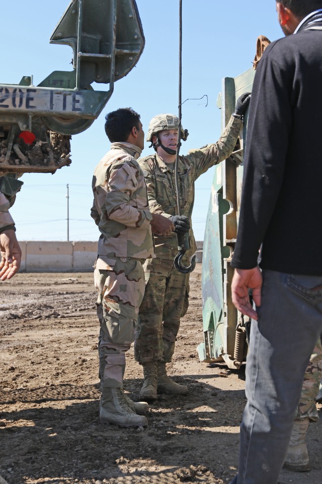 Iraqi security forces train on mobile bridging capabilities | Article ...