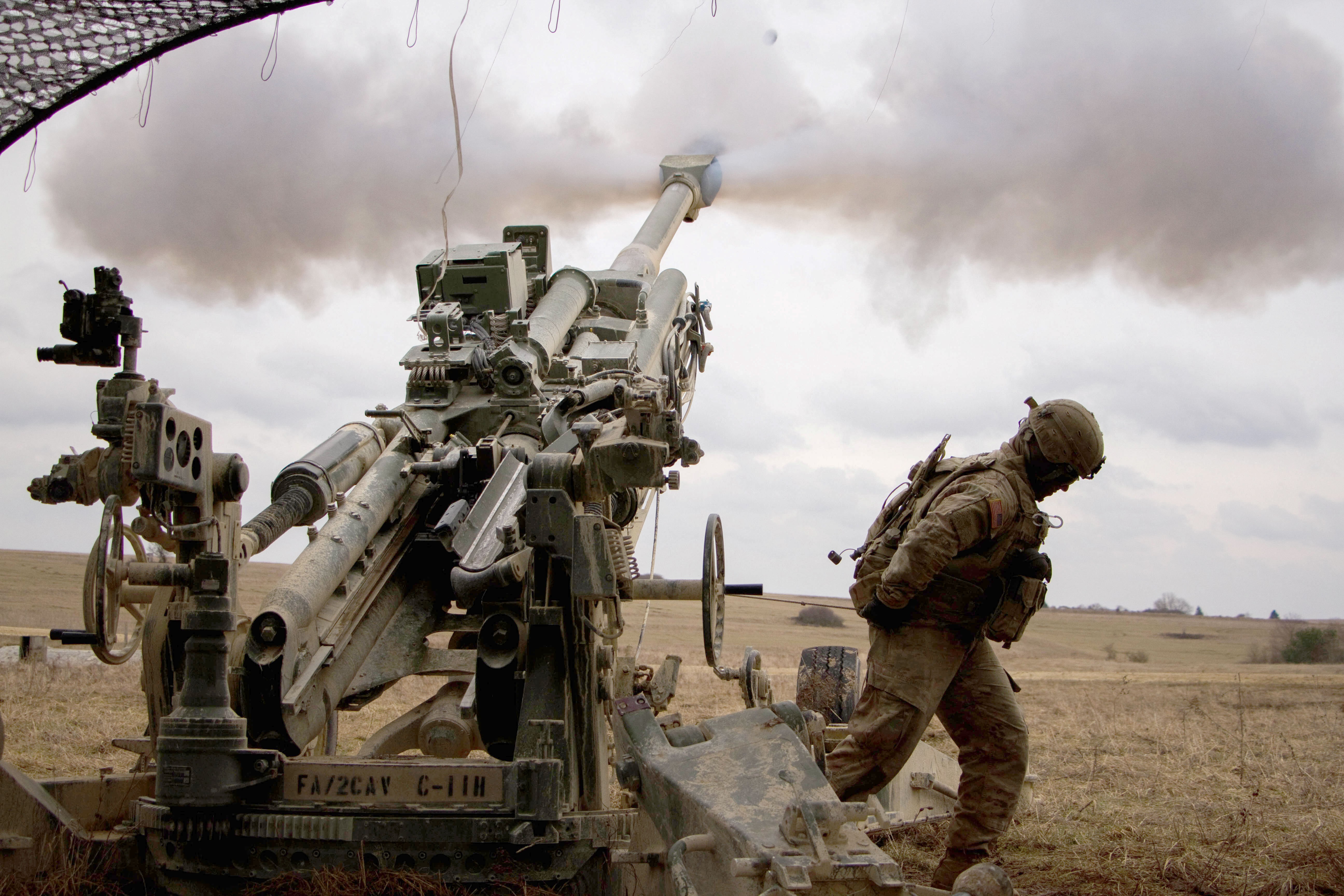 Artillery gun crews mass fire with NATO Allies | Article | The United ...