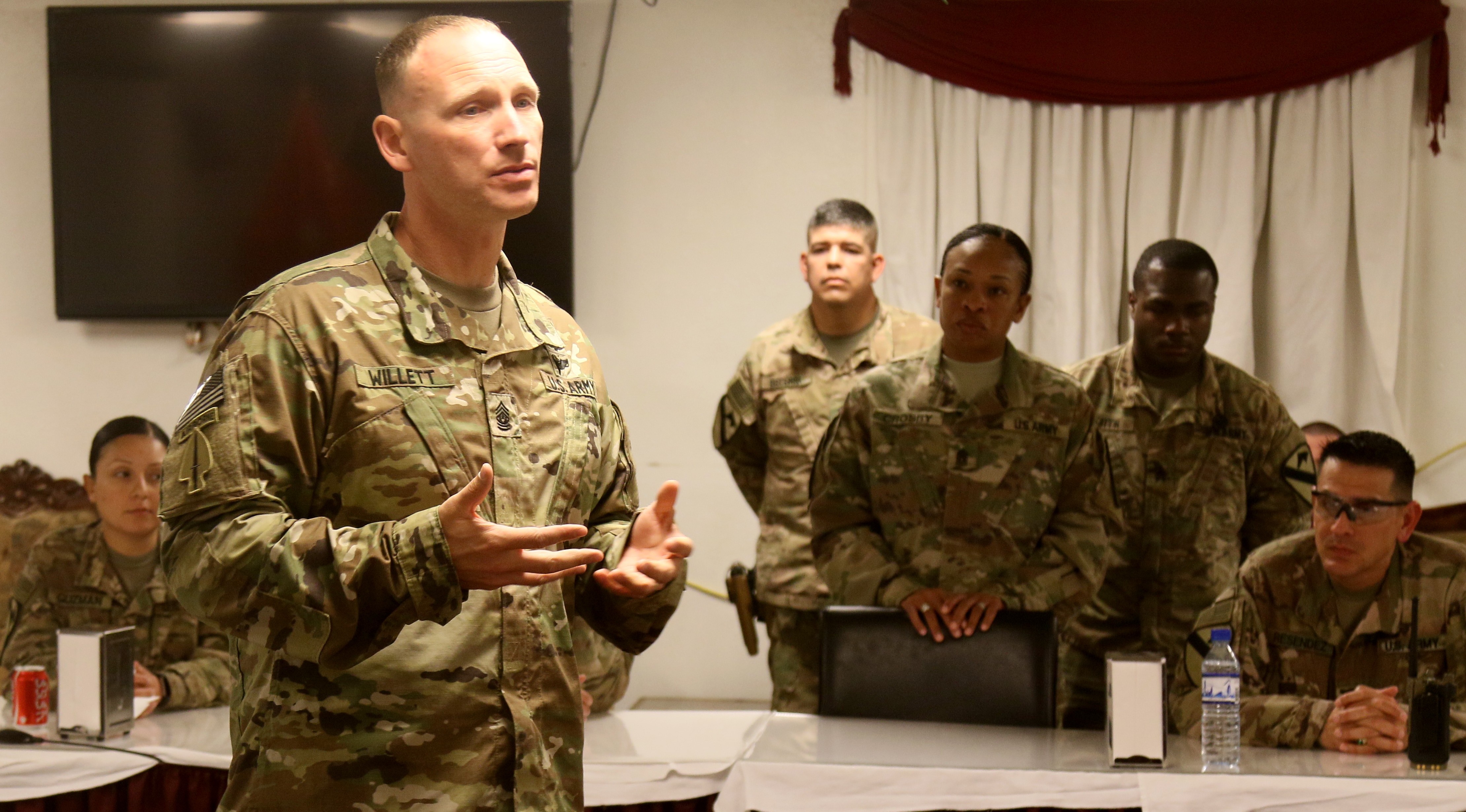 New 1st Tsc Csm Meets 1cd Rssb Soldiers Article The United States Army