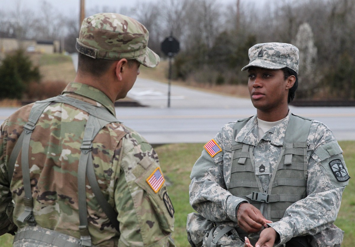 NCO first in USACC to be awarded Army Basic Instructor Badge | Article ...