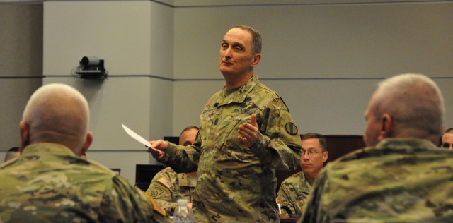Senior leader summit helps shape future force