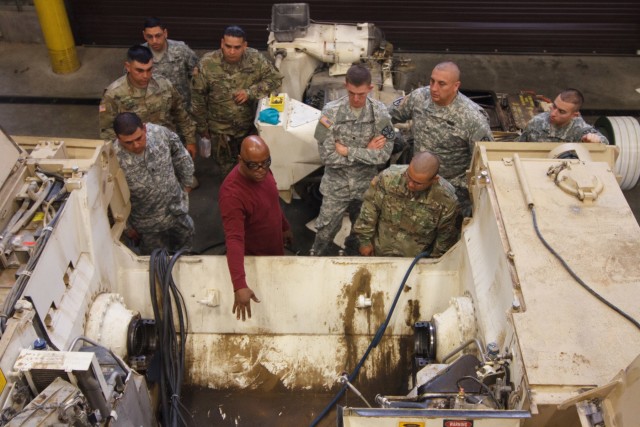 Arizona National Guard supports Army maintenance; learn new skills