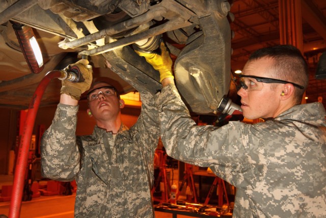 Arizona National Guard supports Army maintenance; learn new skills