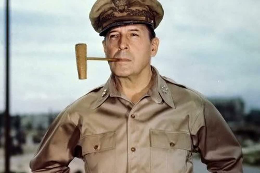 general douglas macarthur duty honor country