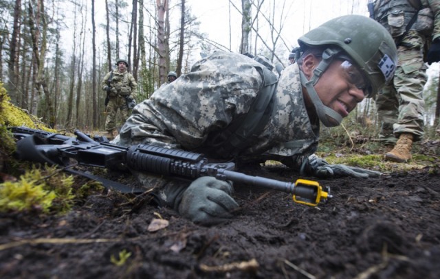 BMEDDAC, USAREUR and NATO service members meet at 7th ATC for EFMB testing 