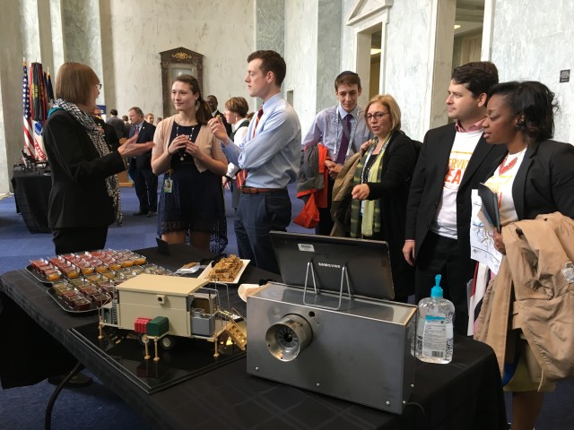Congressional members get a taste of the battlefield