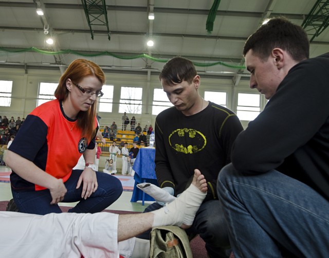 US medics support Polish Karate Tournament