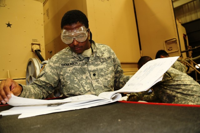 Soldiers train at Fort McCoy RTS-Maintenance to build 91J equipment-repair skills